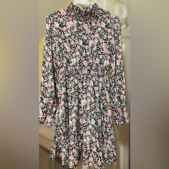 floral dress - Picture 2 of 3